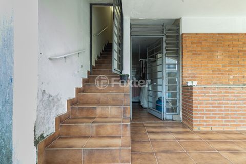 Image 35 - 933281