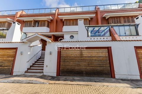 Image 56 - 933982