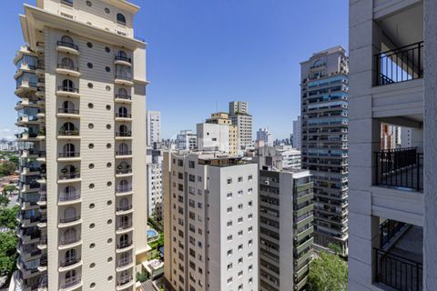 Image 22 - 935492