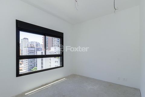 Image 34 - 935492