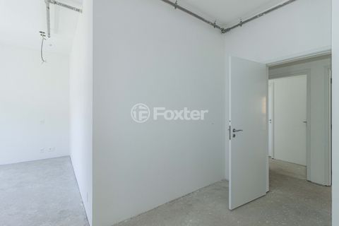 Image 37 - 935492