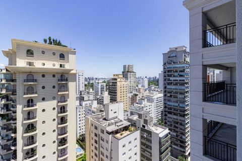Image 20 - 935503