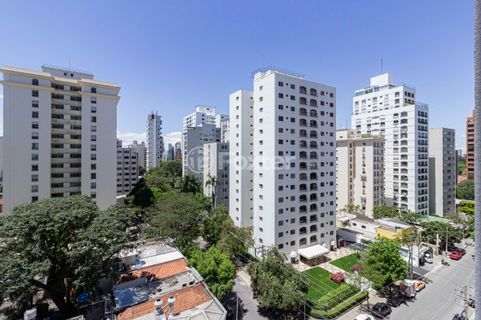 Image 28 - 935522