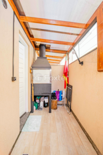 Image 38 - 936007