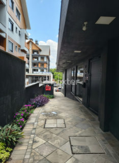 Image 3 - 936023