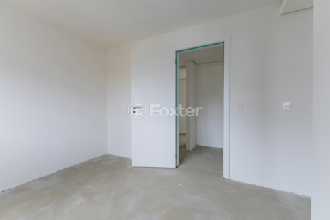 Image 31 - 936116