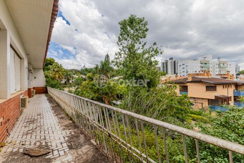 Image 34 - 937582