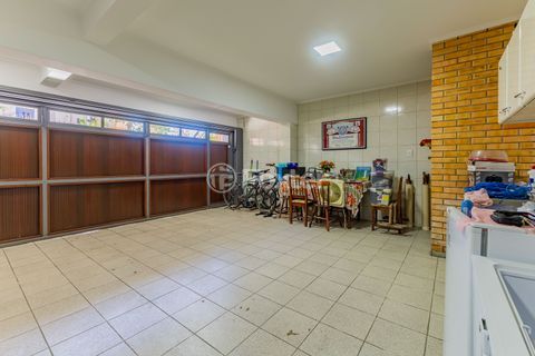 Image 47 - 938632