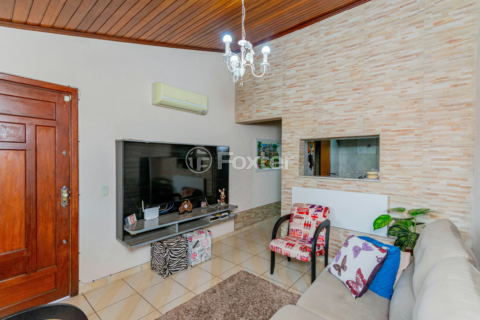 Image 3 - 940015