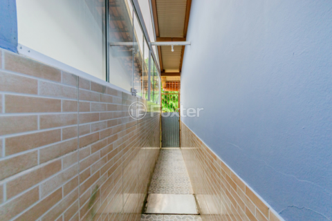 Image 36 - 940015