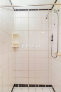 Image 28 - 940889
