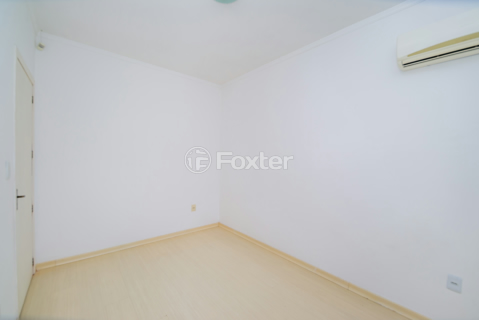 Image 38 - 942239