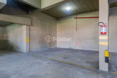Image 26 - 942320