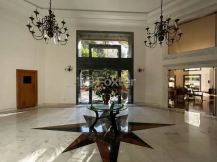 Image 31 - 943377