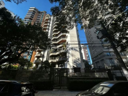 Image 32 - 943377