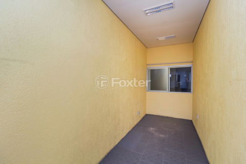 Image 34 - 945247