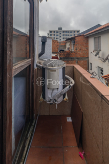 Image 33 - 946749