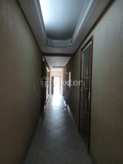 Image 20 - 947656