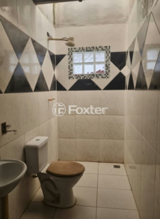 Image 20 - 950011