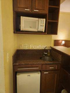 Image 6 - 951644
