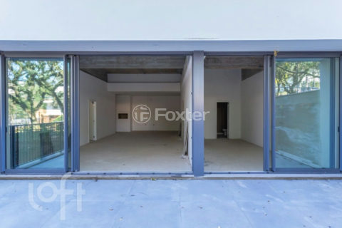 Image 4 - 953110