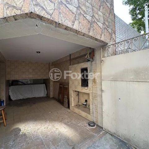 Image 29 - 953199
