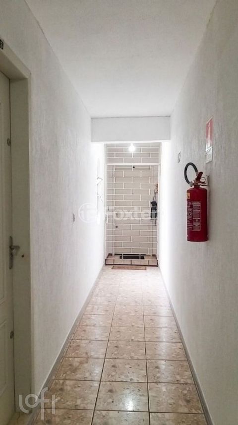 Image 6 - 953396