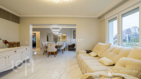 Image 4 - 953435