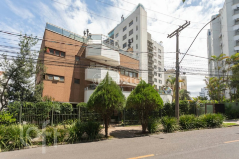 Image 35 - 953467