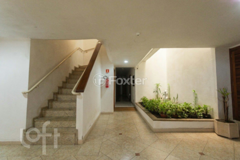 Image 21 - 953534