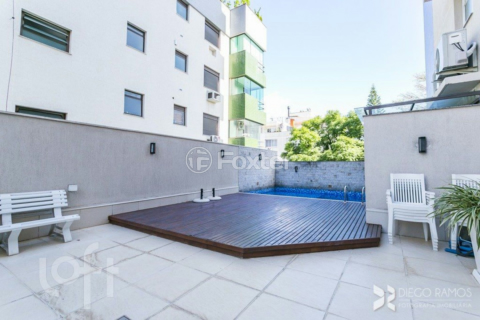 Image 31 - 953605
