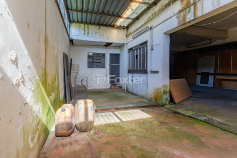 Image 37 - 953696