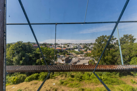 Image 82 - 953696