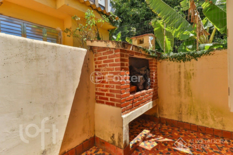 Image 31 - 953700