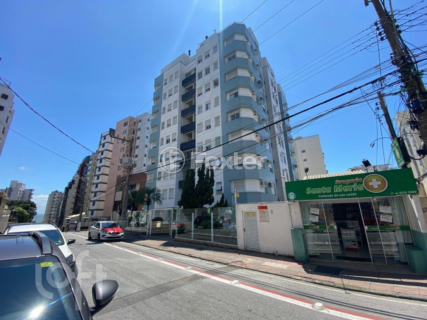 Image 35 - 953710
