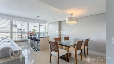 Image 33 - 953815
