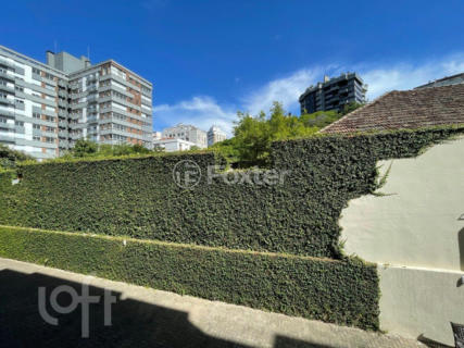 Image 21 - 953916