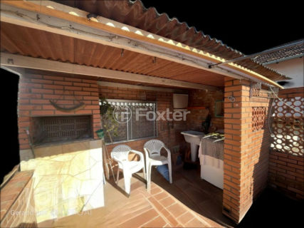 Image 4 - 954005