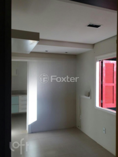 Image 21 - 954040