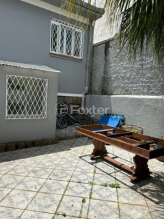 Image 32 - 954208