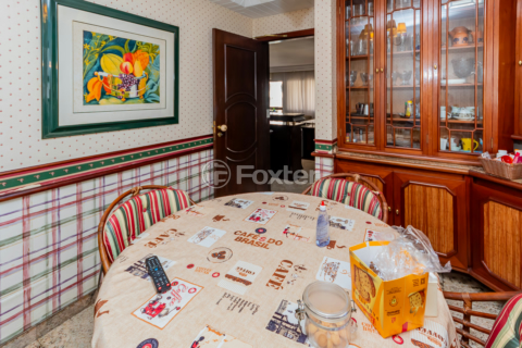 Image 43 - 954230