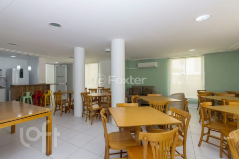 Image 37 - 954428
