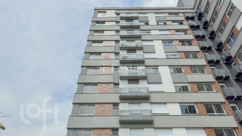 Image 33 - 954559