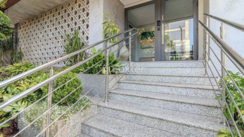 Image 21 - 954576