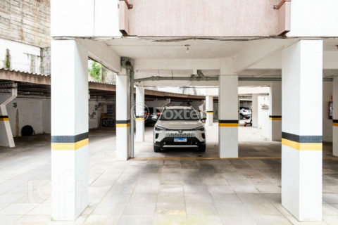 Image 33 - 954676
