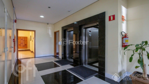 Image 43 - 955131
