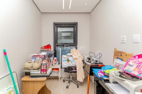 Image 35 - 955452