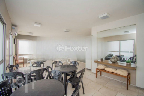 Image 21 - 955546