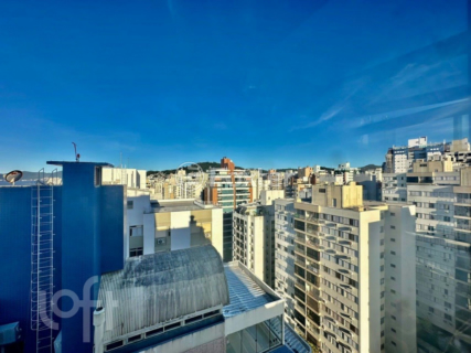 Image 29 - 955680
