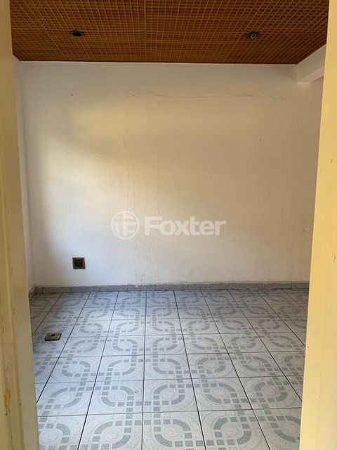 Image 34 - 955706